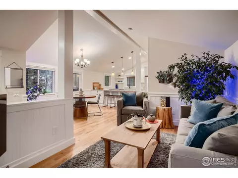 1527 Marshall Rd, Boulder, CO 80305 photo 6