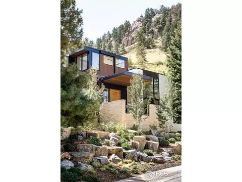 400 Christmas Tree Dr, Boulder, CO 80302 photo 2
