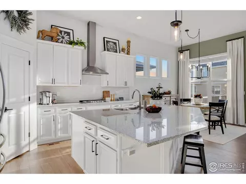 2152 Setting Sun Dr, Windsor, CO 80550 photo 4