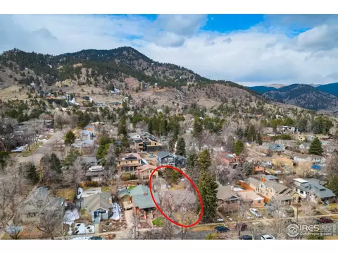 829 Grant Pl, Boulder, CO 80302 photo 2
