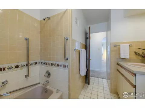 829 Grant Pl, Boulder, CO 80302 photo 33