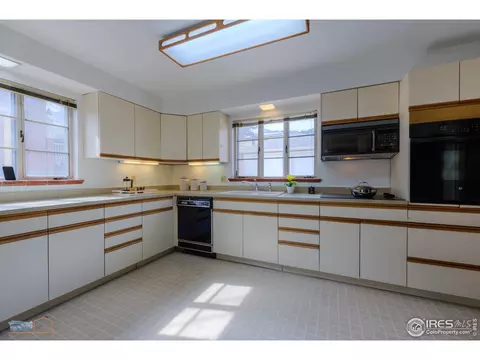 829 Grant Pl, Boulder, CO 80302 photo 12