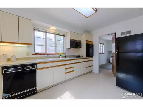 829 Grant Pl, Boulder, CO 80302 photo 13