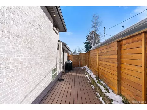Undisclosed, Denver, CO 80222 photo 28