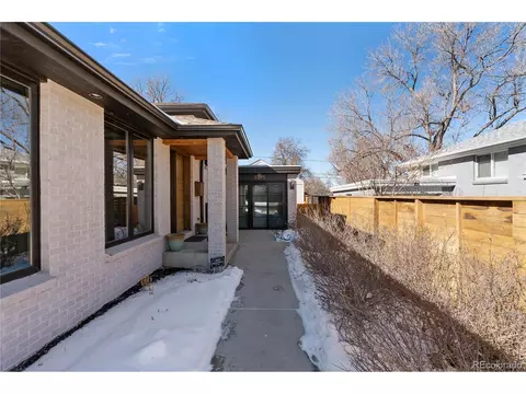 Undisclosed, Denver, CO 80222 photo 2