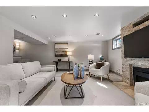 Undisclosed, Denver, CO 80222 photo 25