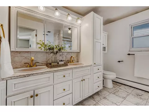Bath - 8709 E Kenyon Ave, Denver, CO 80237 photo 2 of 5