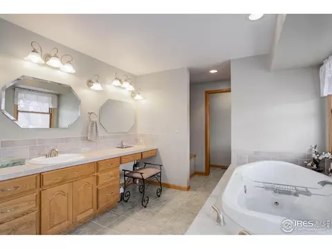 1115 Berkeley Ct, Longmont, CO 80503 photo 29