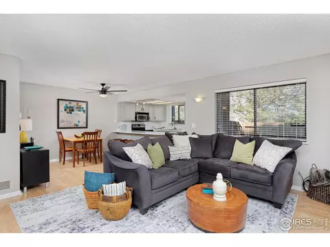 6261 Willow Ln, Boulder, CO 80301 photo 3