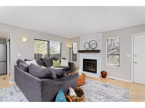6261 Willow Ln, Boulder, CO 80301 photo 5