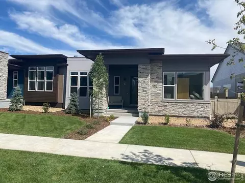 758 Kubat Ln #B, Longmont, CO 80503