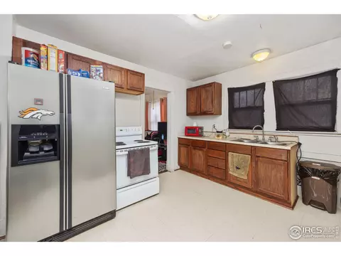 712 18th St, Greeley, CO 80631 photo 3