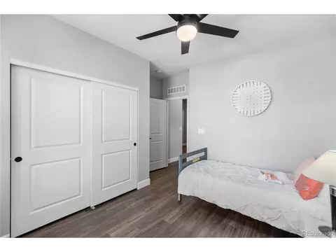21102 E Stanford Dr, Aurora, CO 80015 photo 21