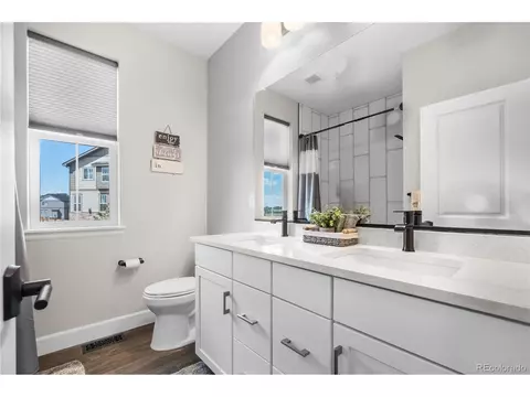 21102 E Stanford Dr, Aurora, CO 80015 photo 23