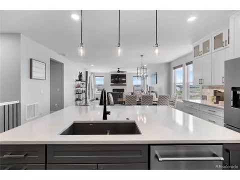 21102 E Stanford Dr, Aurora, CO 80015 photo 5