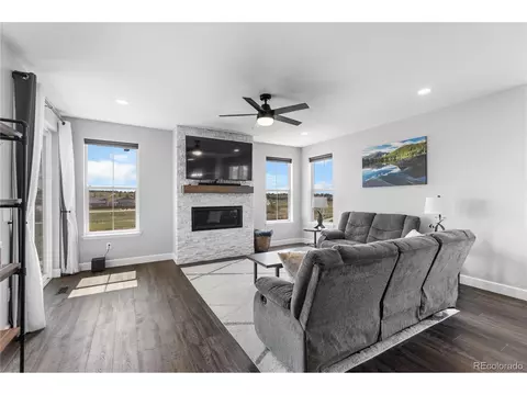21102 E Stanford Dr, Aurora, CO 80015 photo 10