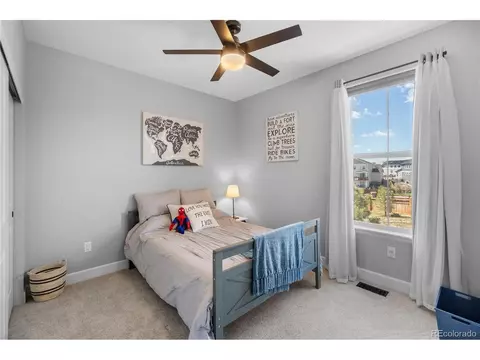 21102 E Stanford Dr, Aurora, CO 80015 photo 24