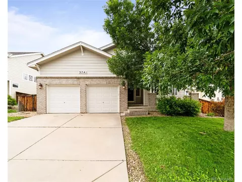 3741 E 100th Ct, Thornton, CO 80229 photo 1