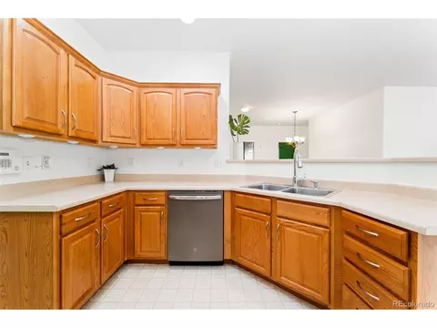 3741 E 100th Ct, Thornton, CO 80229 photo 11