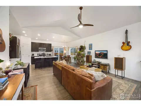 1505 S Kings Crown Dr, Milliken, CO 80543 photo 3