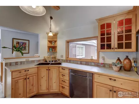 597 Lakeshore Dr, Boulder, CO 80302 photo 13
