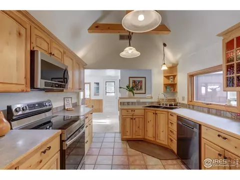 597 Lakeshore Dr, Boulder, CO 80302 photo 12