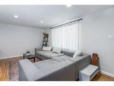 11275 E 6th Pl, Aurora, CO 80010 photo 4