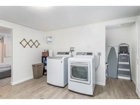 11275 E 6th Pl, Aurora, CO 80010 photo 21