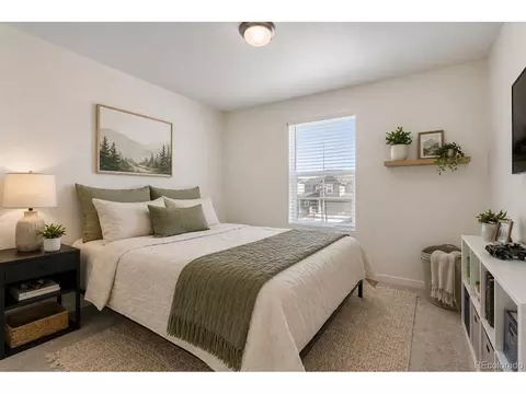 Bedroom - 46557 Sunrise Ct, Bennett, CO 80102 photo 8 of 8
