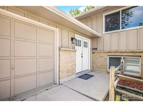 1436 Hilltop Dr, Longmont, CO 80504 photo 2