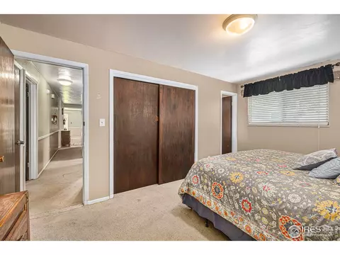 1436 Hilltop Dr, Longmont, CO 80504 photo 19