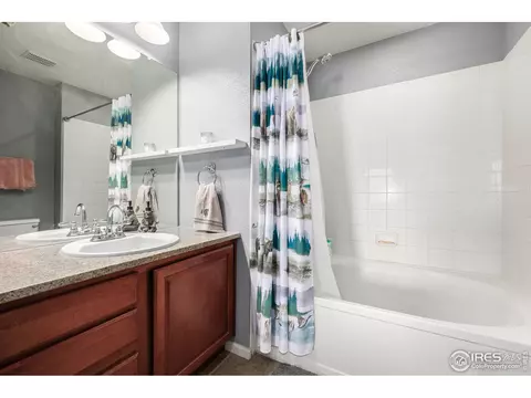 9771 Cherry Ln, Thornton, CO 80229 photo 23