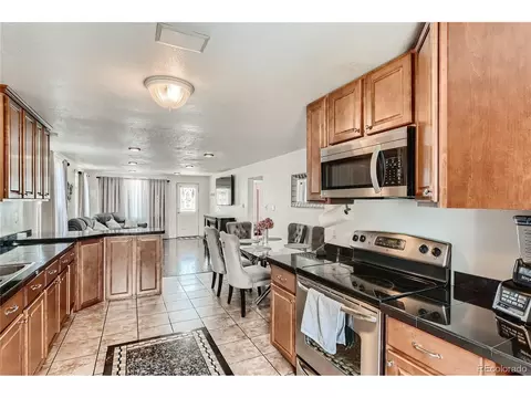 6460 E 69th Ave, Commerce City, CO 80022 photo 8