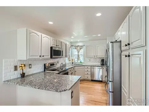 204 Cobble Dr, Windsor, CO 80550 photo 9