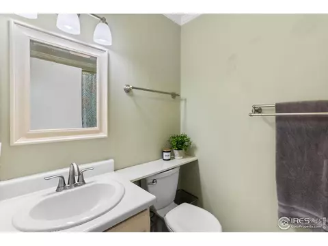 8255 Iris St, Arvada, CO 80005 photo 23