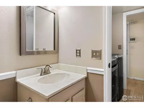8255 Iris St, Arvada, CO 80005 photo 16