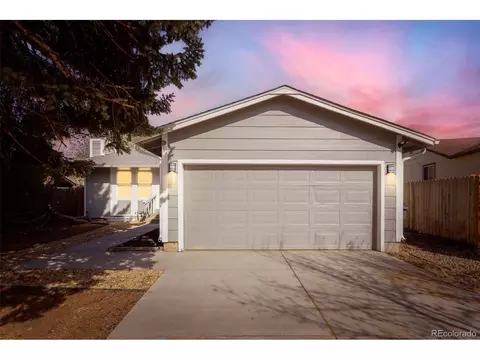 3584 S Olathe Way, Aurora, CO 80013