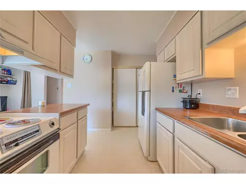16932 E Bates Ave, Aurora, CO 80013 photo 12