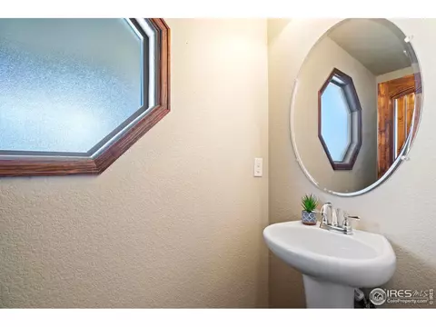 7410 Rosecroft Dr, Windsor, CO 80550 photo 13