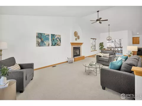 1890 Red Cloud Rd, Longmont, CO 80504 photo 3