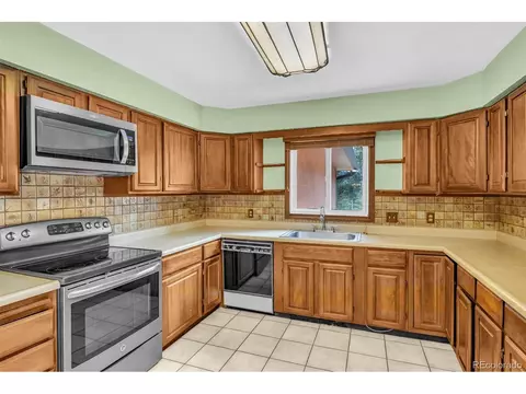 Undisclosed, Bailey, CO 80421 photo 15