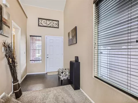 5539 Killarney Ct, Denver, CO 80249 photo 5