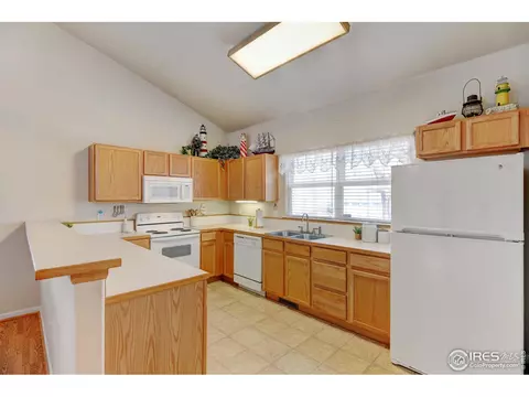 15555 E 40th Ave #23, Denver, CO 80239 photo 8