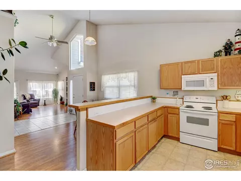 15555 E 40th Ave #23, Denver, CO 80239 photo 6