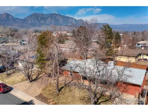 1493 Brown Cir, Boulder, CO 80305 photo 2