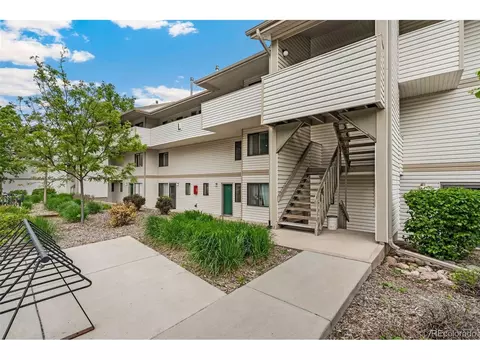 1705 Heatheridge Rd #L104, Fort Collins, CO 80526
