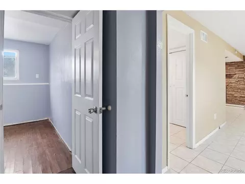 Entry Way - 15969 E 18th Pl, Aurora, CO 80011 photo 4 of 4