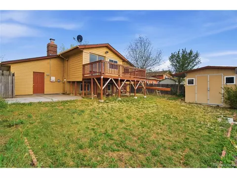 Exterior - 15969 E 18th Pl, Aurora, CO 80011 photo 6 of 8