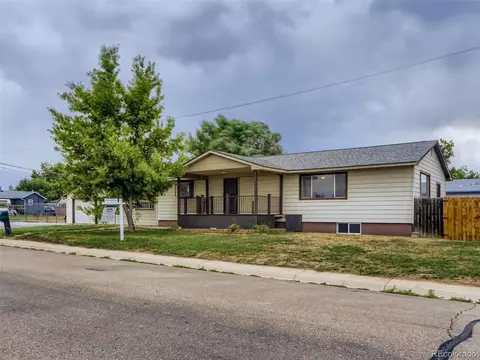 531 Cherry Ave, Dacono, CO 80514 photo 3