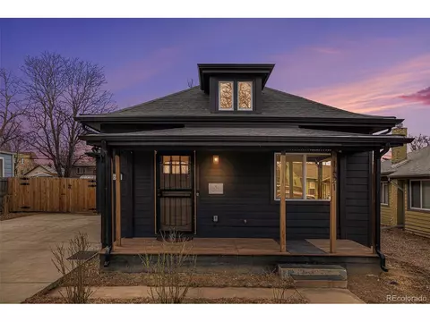 1621 Dallas St, Aurora, CO 80010